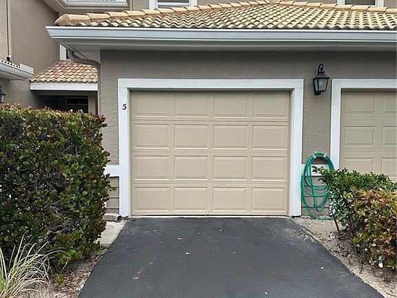 3rd image of 306 Emerald Bay Cir Unit J5