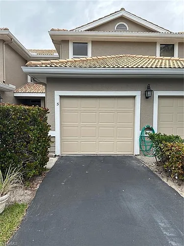 306 Emerald Bay Cir #J5 Photo 1