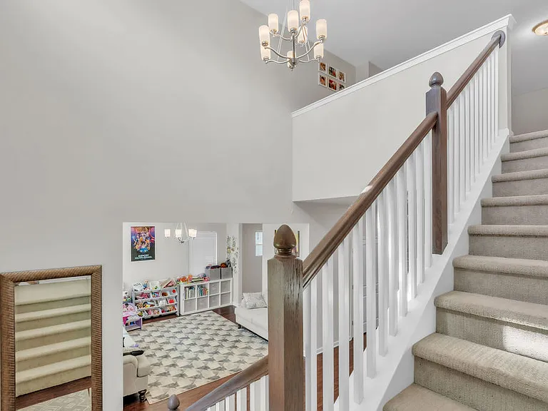 2520 Elm Grant Dr — Photo 16