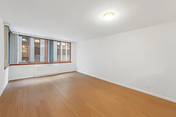 Rented by Charney Real Estate LLC | media 10