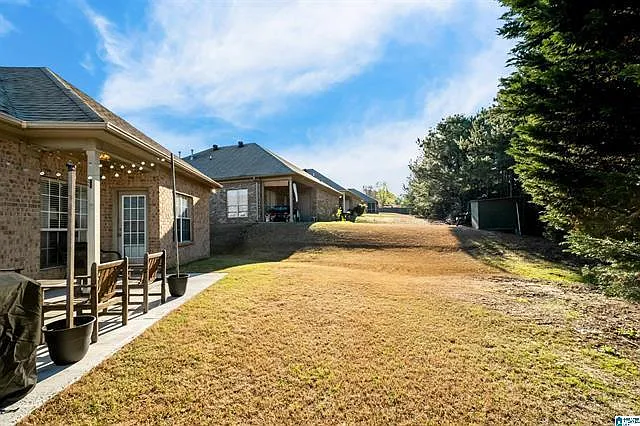 2931 Summit Dr — Photo 22