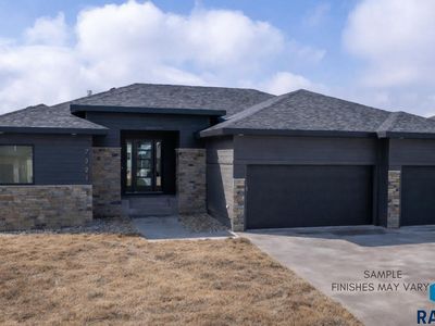 6608 E Corsair Dr, Sioux Falls, SD, 57110