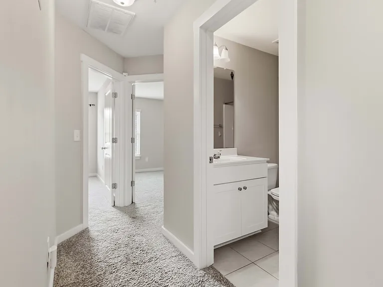 730 Elmbrook Dr — Photo 20