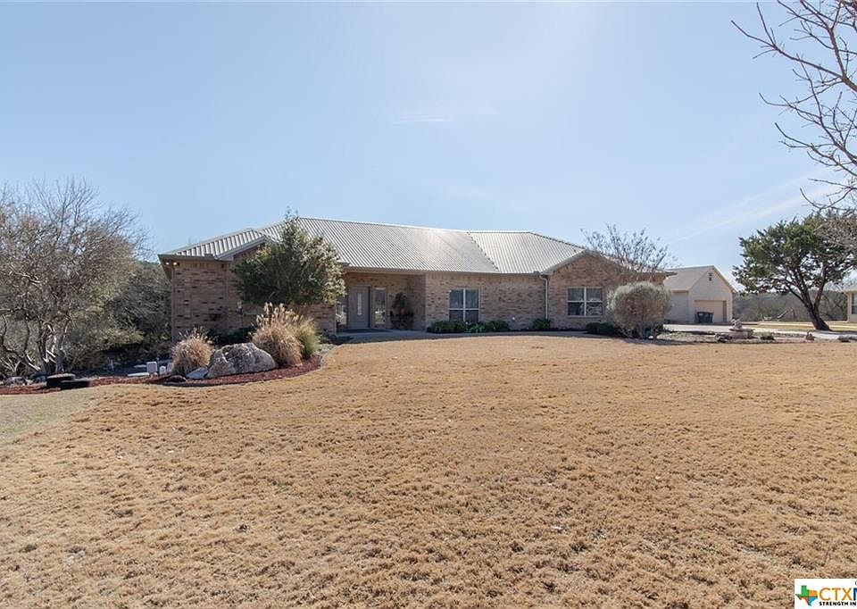 1st image of 309 W Creek Dr