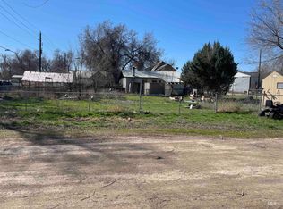 E St W, Vale, OR 97918