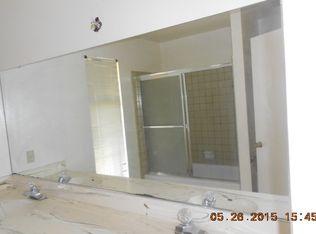 490 E Calimyrna Ave APT 102, Fresno, CA 93710