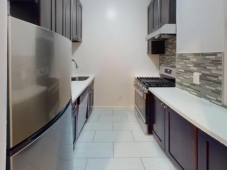 1020 Post Street — Photo 11