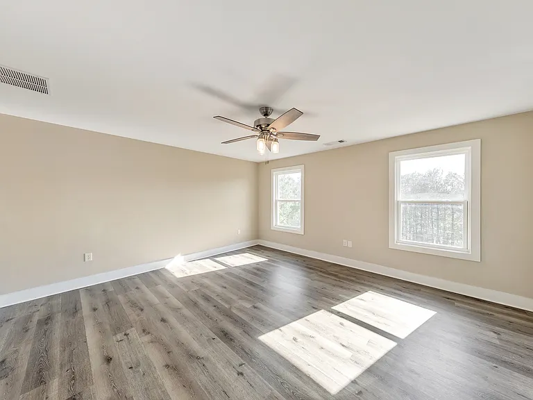 336 Nobleman Way — Photo 16