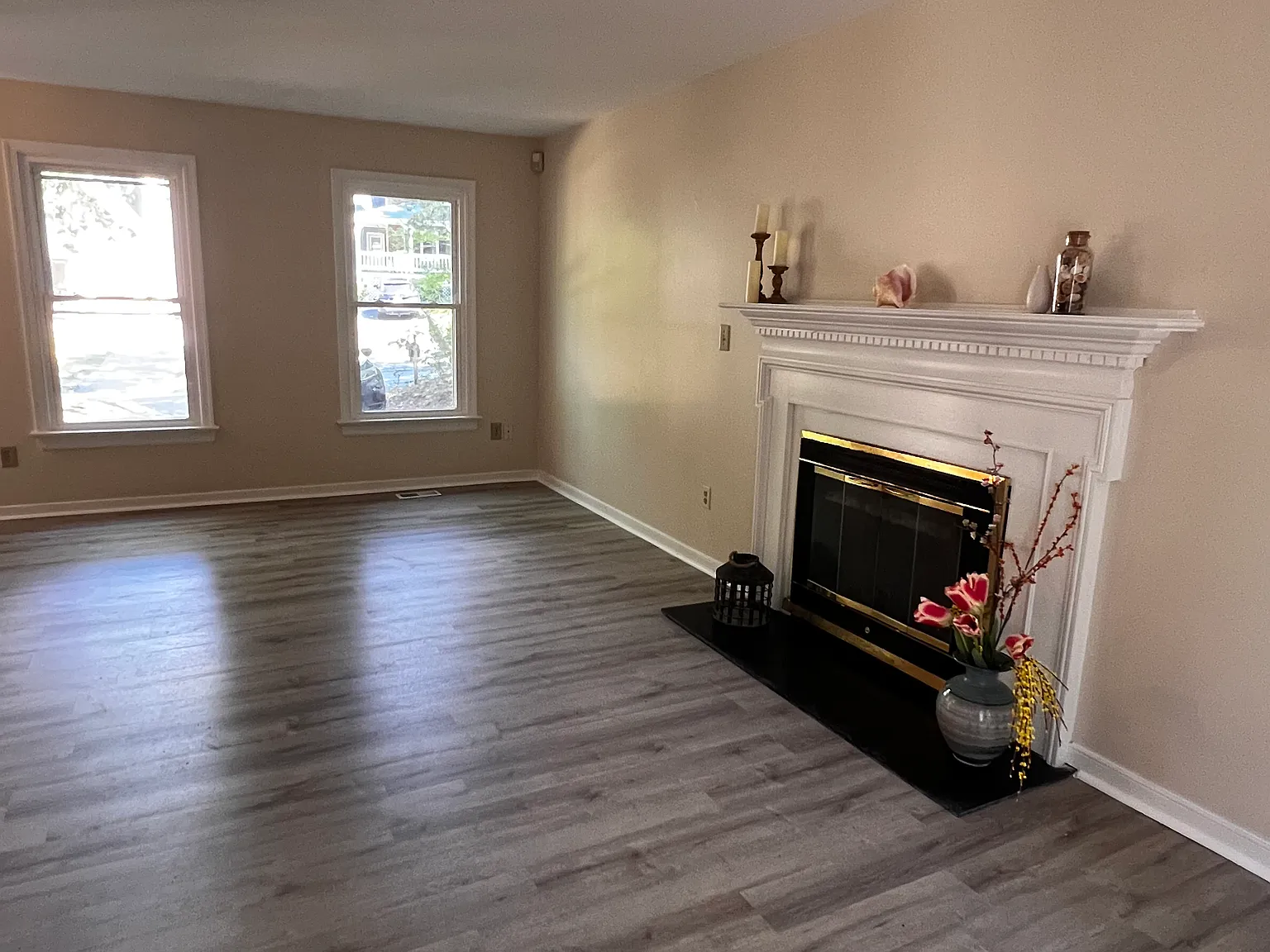 3 bed, 2.5 bath, 1612 sqft, $2,200 — Photo 3