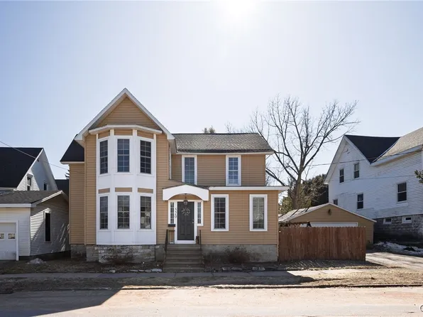 520 Budd St, Carthage, NY 13619