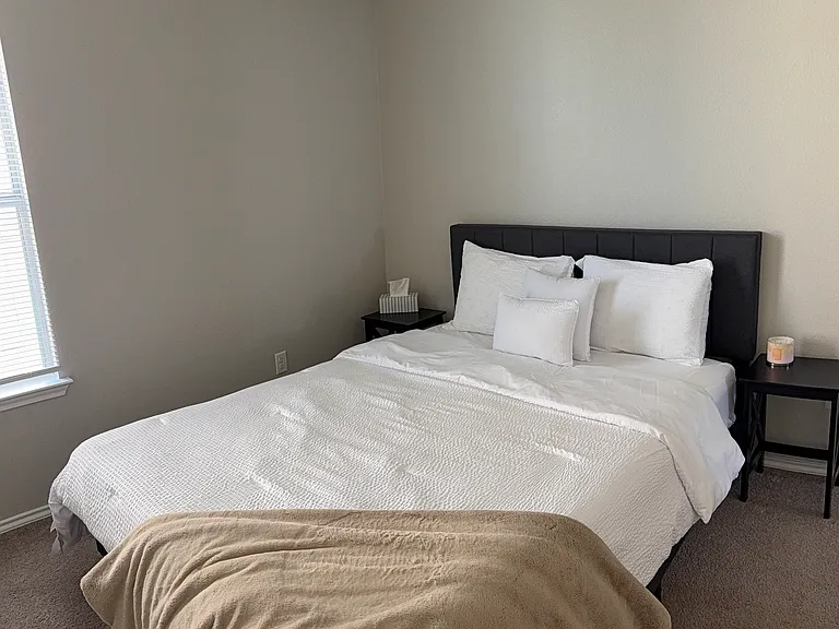 9104 Bowfield Dr — Photo 13
