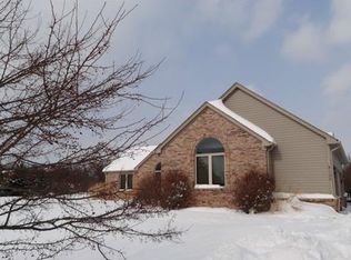 5125 Willow Holw, Oxford, MI 48371