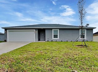 1009 SW Majorca Ave, Port Saint Lucie, FL 34953