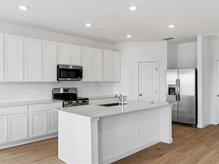 5550 Guava Ct — Photo 10