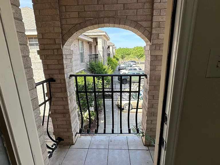 8416 Springfield Ave #7 — Photo 8