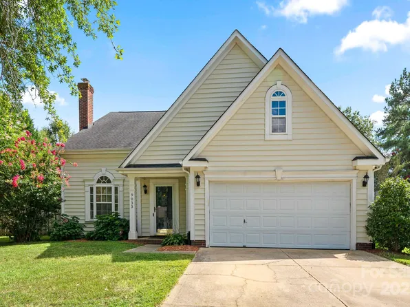 9033 Blueshot Ct, Charlotte, NC 28273