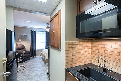 Corporate Manor Apartments — Photo 2