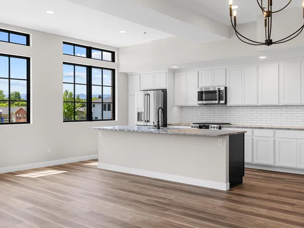 412 Whitney Ln #208, Sheridan, WY 82801