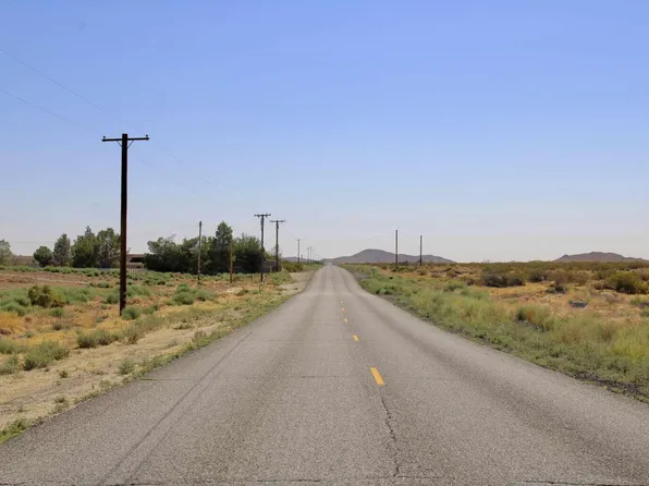 22062 E Avenue O, Palmdale, CA 93591