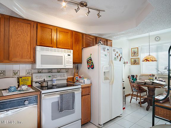 5th image of 4327 PATHWOOD Way