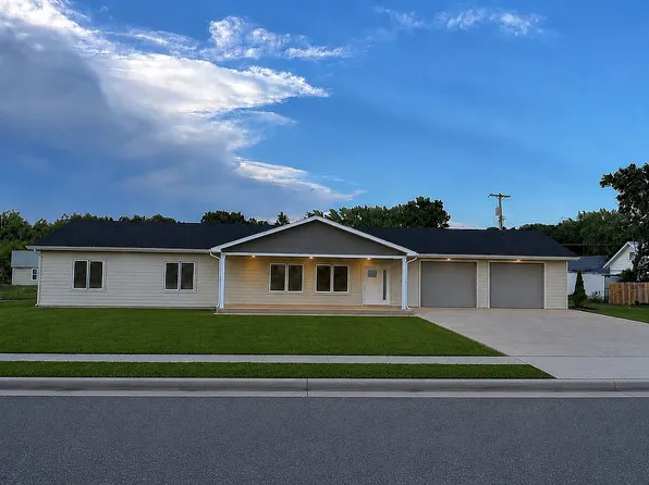 202 3rd Ave W, Mobridge, SD 57601