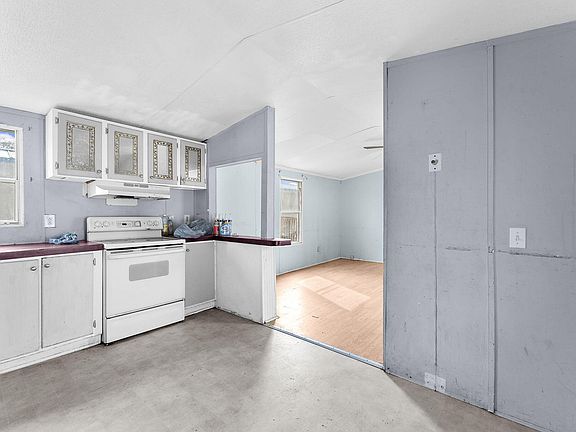 2nd image of 616 Rainey Dr