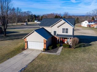8885 Bunnell Hill Rd, Springboro, OH 45066