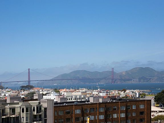 3rd image of 1435 Bay St APT 32