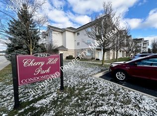 2592 Pillette Rd #203, Windsor, ON N8T3R5