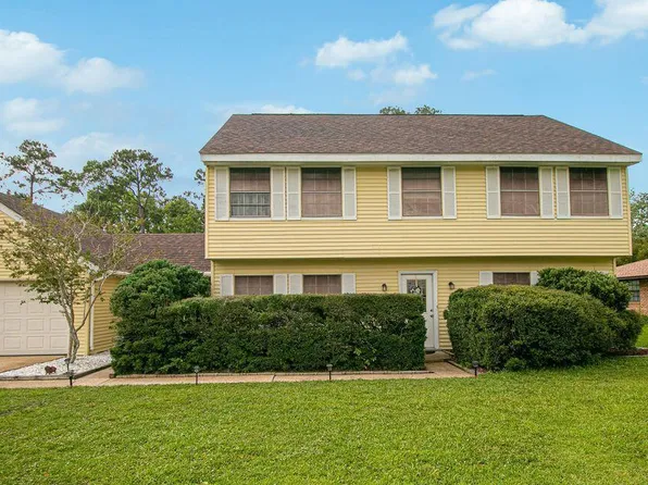 1100 Hickory Dr, Long Beach, MS 39560