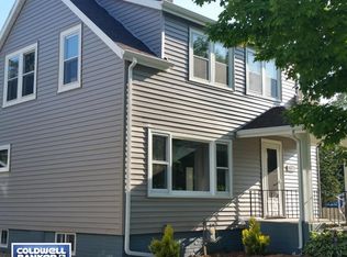 2111 13th St, Two Rivers, WI 54241