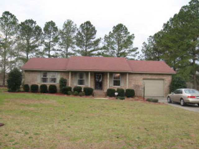 1st image of 302 Gainey Dr