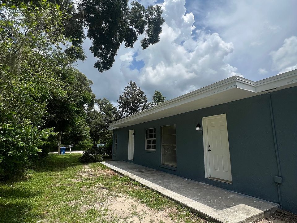 1st image of 9411 Goldenrod Rd #C