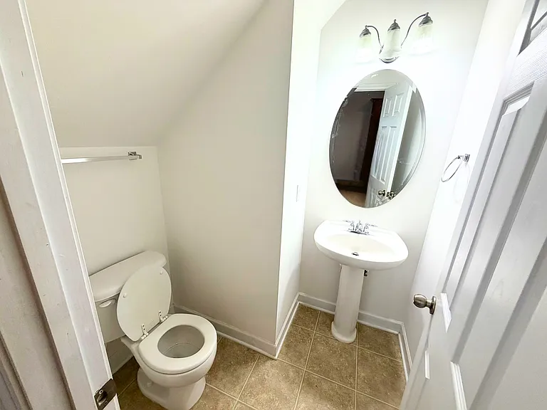 2541 Spring Oaks Way — Photo 24