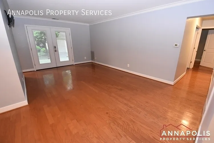 302 Hilltop Ln #C — Photo 7