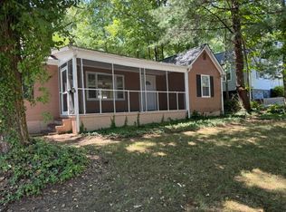 1034 Lockland Ave, Winston Salem, NC 27103