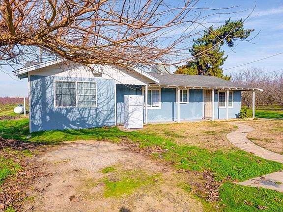 2nd image of 8124 Eucalyptus Ave
