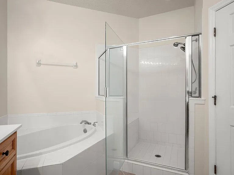 210 Paseo Terraza St #202 — Photo 24