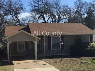 3105 Proctor St, Fort Worth, TX 76112