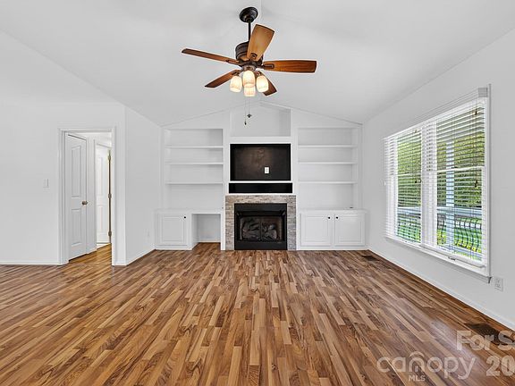 2nd image of 4382 Cross Ridge Dr