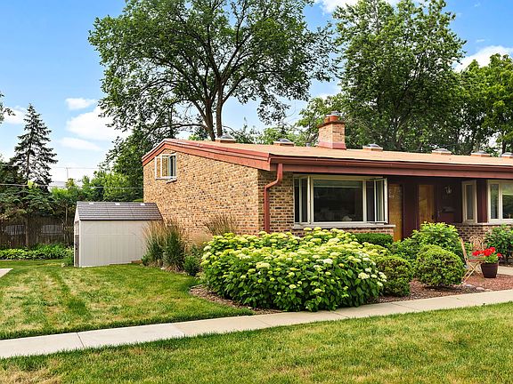 2nd image of 1169 Waukegan Rd #1169