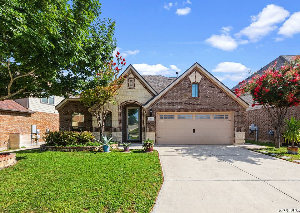 1st image of 12827 Gordons Haven