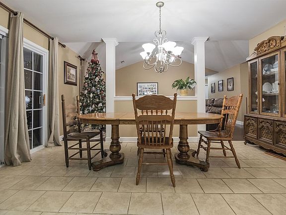 5th image of 1105 Tiger Woods Way