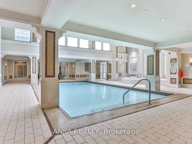 25 Greenview Ave #1026 — Photo 4