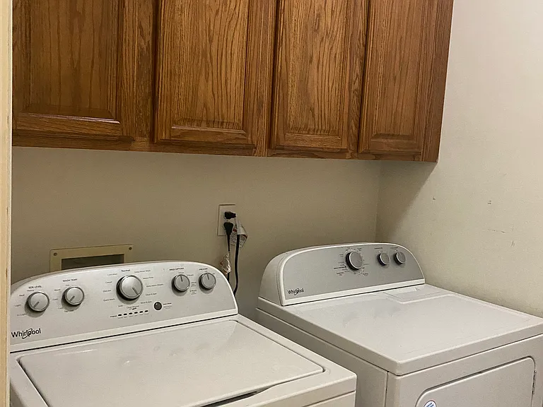 1638 E Lakeview Ln — Photo 27