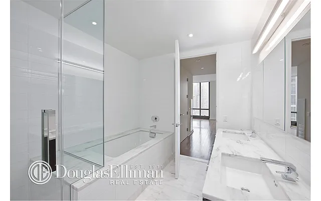 Rented by Douglas Elliman | media 20