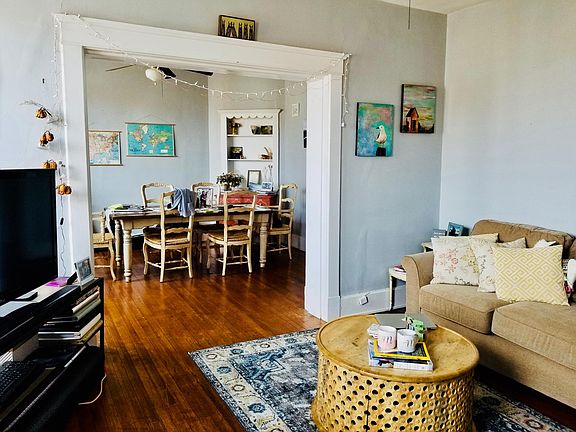 2nd image of 2711 Hanover Ave #3