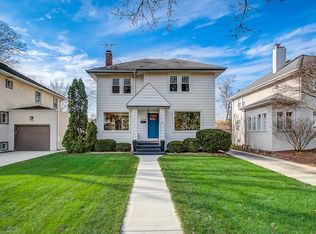 134 E Columbia Ave, Elmhurst, IL