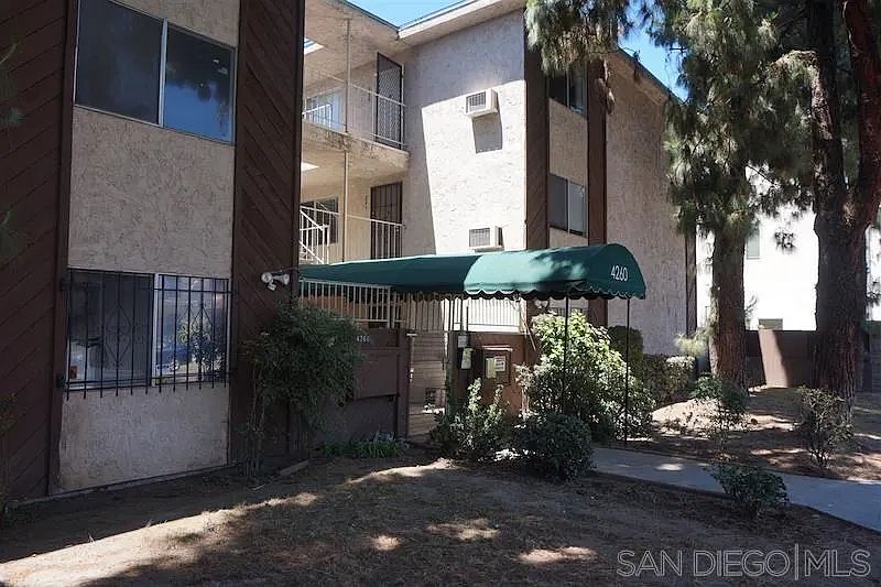 1st image of 4260 44th St APT 326