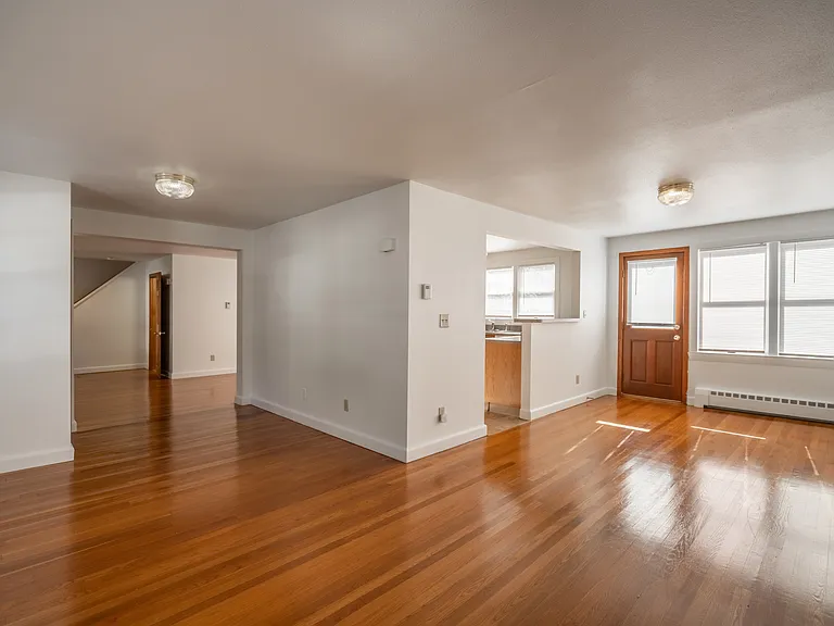 Hanscom Family Housing — Photo 25